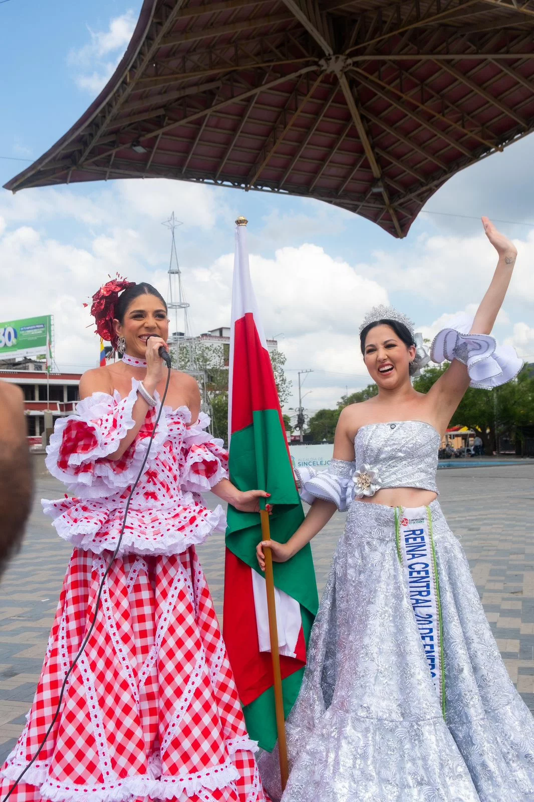 Alexsandra-Estarita-Villa-Reina-del-Carnaval-de-la-44-2